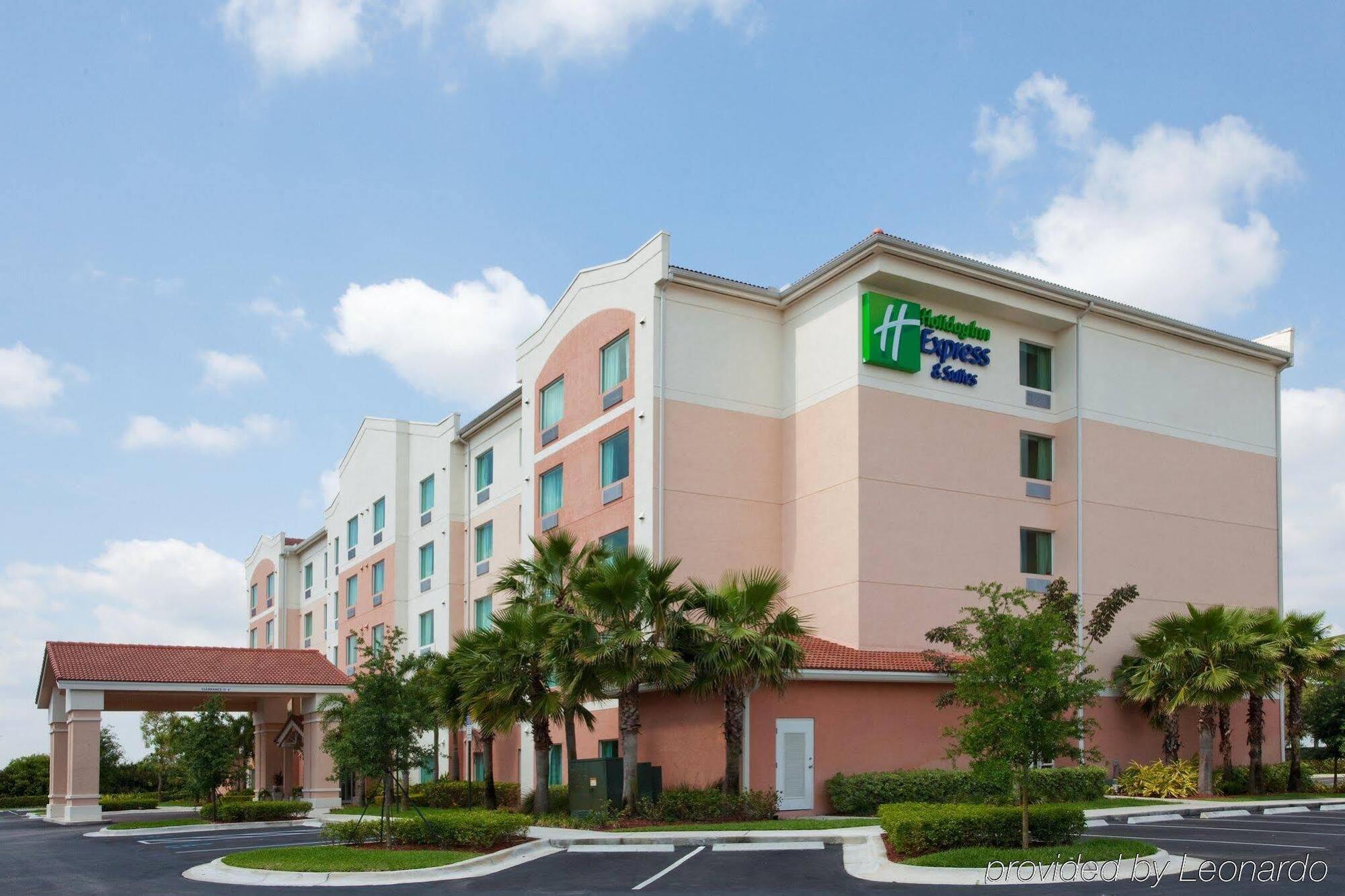 Holiday Inn Express & Suites Pembroke Pines-Sheridan St By Ihg Kültér fotó